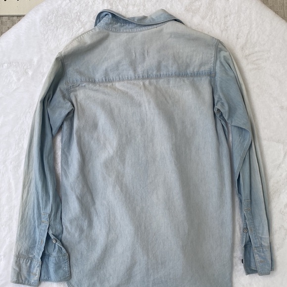 Madewell acid wash denim button down top - Picture 3 of 3